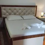 Veranda Berat