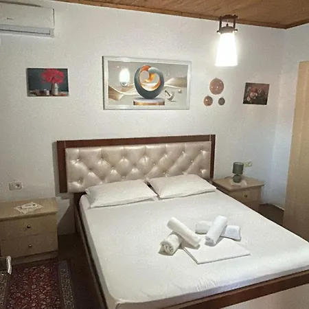 Veranda Guest house *