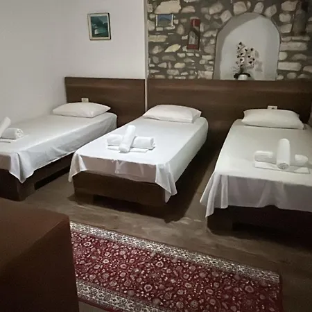 Veranda 3*